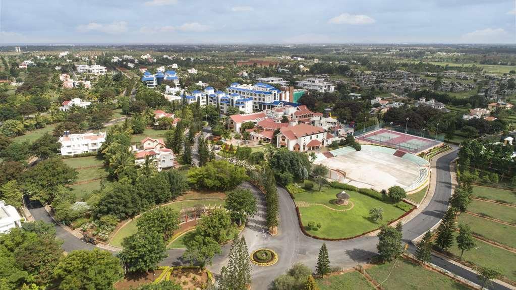 Clarks Exotica Convention Resort & Spa Devanahalli Exterior photo